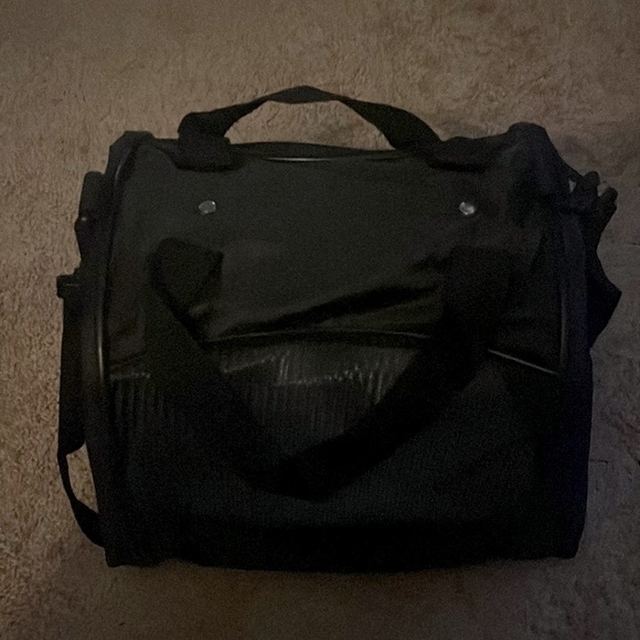 Animal carrier FOLDABLE